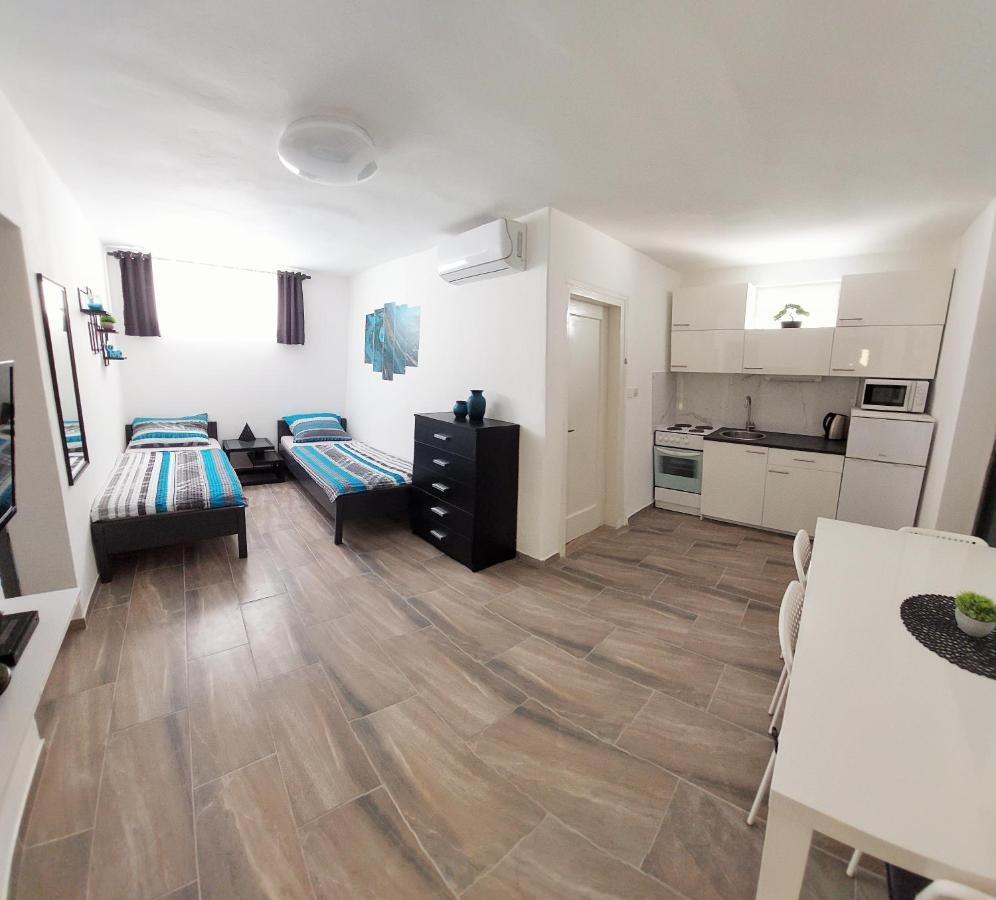 Apartments Maltasic Вир Экстерьер фото